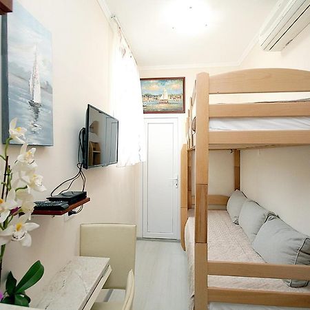 Апартаменты Studio Apartman Свети-Стефан Экстерьер фото