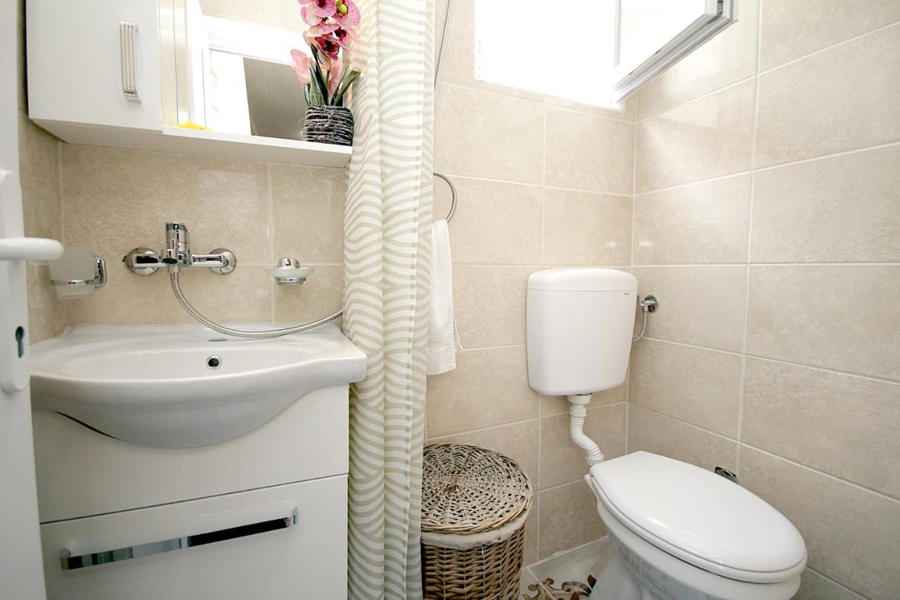 Апартаменты Studio Apartman Свети-Стефан Экстерьер фото